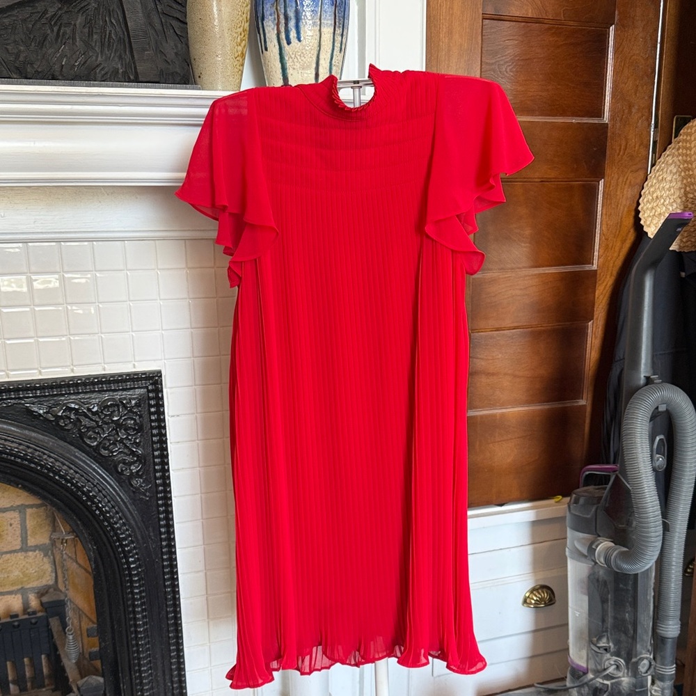City Triangles Vibrant Red Dress - -all pleat; flutter‎ sleeves. NWT